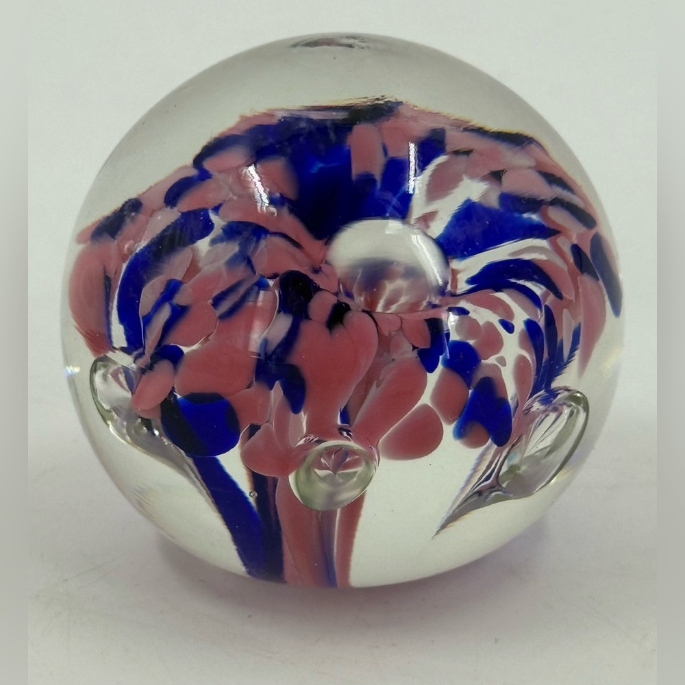 Art Glass Globe Paperweight Pink & Blue Base 3.5” 9 Ounce Vintage‎